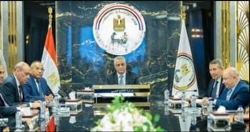   وزير الإنتاج الحربى يجتمع برؤساء الوحدات والشركات التابعة للوزارة للتخطيط للمرحلة القادمة