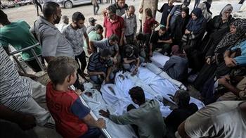   8 شهداء جراء غارات إسرائيلية على شمال وجنوب قطاع غزة