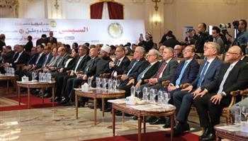   محافظ القاهرة يشارك في مؤتمر "12 عامًا من الكفاح والعمل.. السيسي بناء وطن"