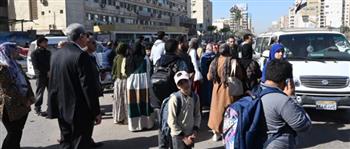   محافظ الغربية يتواجد بين المواطنين لضبط حركة المواصلات بشوارع طنطا