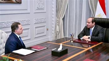 وزير الداخلية يهنئ الرئيس السيسي بمناسبة قرب حلول شهر رمضان