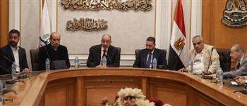   رئيس غرفة المستلزمات الطبية: مليار جنيه لموردي المستلزمات الطبية