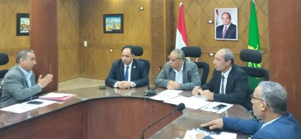 مدير تعليم القليوبية يعقد اجتماعا موسعا لمناقشة مشكلات المدارس الفنية