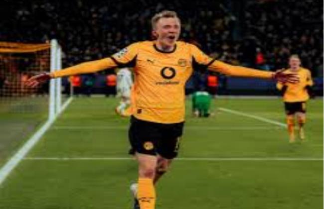بوروسيا دورتموند يفوز 2-0 على أتالانتا بدوري أبطال أوروبا
