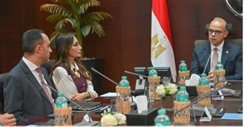   وزير الاستثمار: نلتزم بتحويل مصر إلى منصة إقليمية لتصنيع وتصدير السيارات