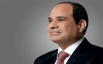   الرئيس السيسي يهنئ الشعب المصري والأمتين العربية والإسلامية بشهر رمضان
