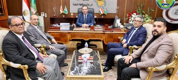 محافظ المنوفية يلتقى وفد حزب حماة الوطن