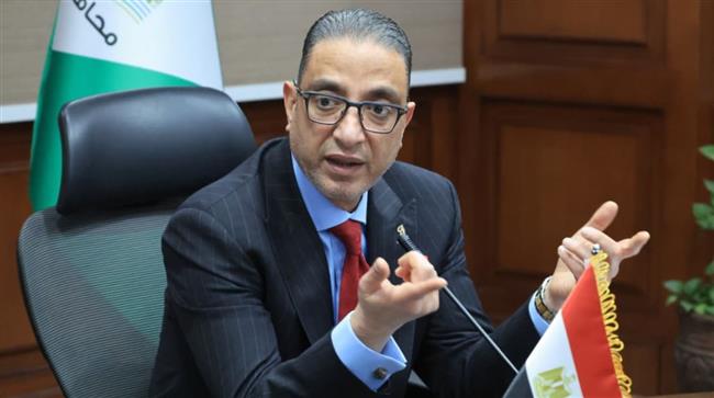محافظ الجيزة: "المواطن عايز يشوف نتيجة على الأرض وليس وعود" 