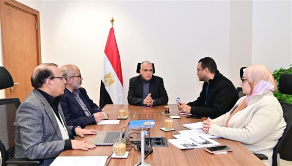 د.سويلم يتابع تنفيذ"6"مشروعات لحماية الشواطيء المصرية للتعامل مع تغير المناخ