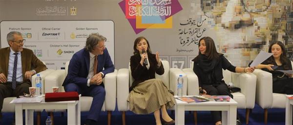 رومانيا تكرم المخرج المسرحي الراحل صلاح السقا بمعرض الكتاب