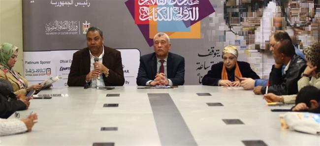 مائدة مستديرة بمعرض الكتاب تناقش مستقبل أدب الطفل بين التكنولوجيا والتراث