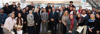 جامعة وولفرهامبتون البريطانية تستقبل طلاب الأكاديمية العربية لبرنامج تدريبي دولي