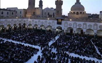   الإفطار الجماعي بالجامع الأزهر.. صورة جامعة لأبناء قارات العالم في قلعة العلم والوسطية 