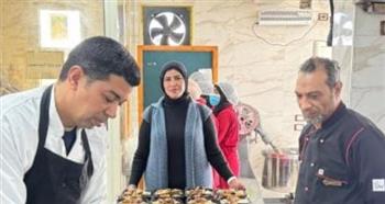   القومي للمرأة بالإسماعيلية يقدم 350 وجبة إفطار ضمن مطبخ المصرية بإيد بناتها