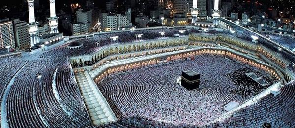 السياحة تتابع انتظام رحلات العمرة وبرامج رمضان