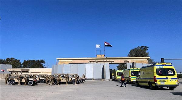 معبر رفح يستقبل دفعة جديدة من الفلسطينيين العائدين إلى قطاع غزة