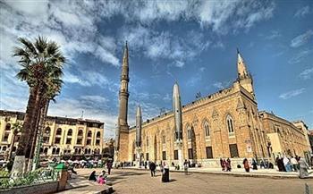 إطلاق ملتقى الفكر الإسلامي الدولي من مسجد الإمام الحسين
