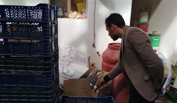 ضربة جديدة للمتلاعبين بصحة المواطنين.. ضبط منشأة صناعية مخالفة للإشتراطات الصحية
