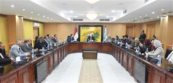   محافظ الفيوم يستقبل أعضاء مجلسي النواب والشيوخ 