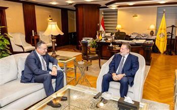 محافظ البنك المركزي يلتقي وزير التعليم العالي لبحث التعاون المشترك
