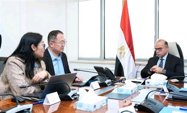 وزير الاستثمار يبحث مع مجموعة "هيميلي" الصينية لبحث فرص إقامة مشروع صناعي فى مصر
