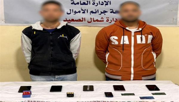 سقوط عصابة النصب على المواطنين بانتحال صفة موظفي بنوك