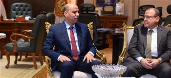    وزير العمل يؤكد على ترسّيخ مبادئ الحوار الاجتماعي مع ممثلي النقابات العمالية