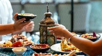 حين يتحوّل إطعام الصائم إلى إسراف… ثواب يُهدَر ونعمة تُهان