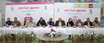   محافظ الشرقية يشارك ألف عامل نظافة إفطار رمضان ويشيد بدورهم الحيوي