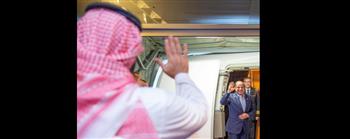   الرئيس السيسي يعود إلى مصر بعد زيارة أخوية للسعودية