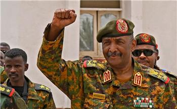   البرهان: لا حلول سوى القضاء على التمرد في السودان أو استسلامه
