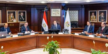   محافظ البنك المركزي يبحث مع وزير التخطيط والتنمية الاقتصادية أوجه التعاون المشترك