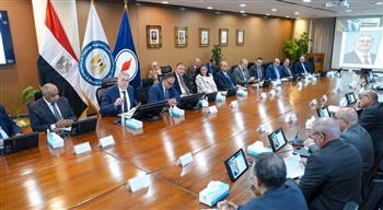   وزير البترول يعتمد الموازنات الإستثمارية لشركتي التعاون للبترول وأسيوط لتكرير البترول