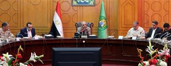    محافظ الإسماعيلية يجتمع بعدد من أصحاب المخابز من كافة مراكز و مدن المحافظة 