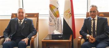   وزير شئون المجالس النيابية يستقبل رئيس المحكمة الدستورية العليا لبحث سبل التعاون المشتركة 