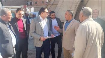 نائب محافظ الفيوم يترأس لجنة لمعاينة مصنع تدوير القمامة بالعدوة