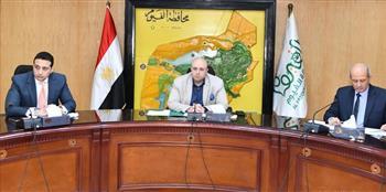 محافظ الفيوم يؤكد تحسين مستوى الخدمات المقدمة للمواطنين