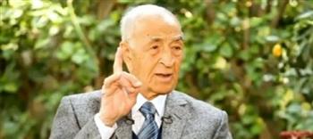   عمرو الليثي ناعيا فهمي عمر: فقدنا قامة إعلامية وإذاعية كبيرة برحيل شيخ الإذاعيين