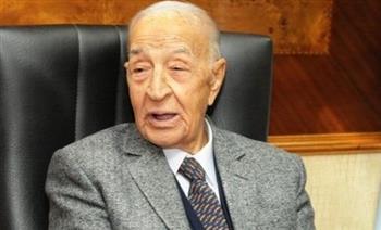 اتحاد الكرة ينعى وفاة الإذاعي الكبير فهمي عمر