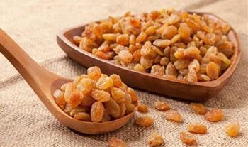 الزبيب في رمضان.. حفنة صغيرة بفوائد كبيرة للطاقة والقلب والهضم