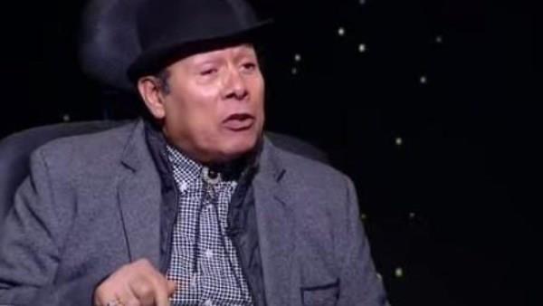 أحمد ماهر يرد على اتهامه بالبخل: الأكل عورة ومبحبش حد يشاركني فيه لا اولادي ولا زوجتي