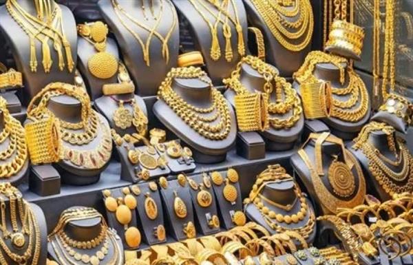 استقرار أسعار الذهب رغم تذبذب السوق العالمية