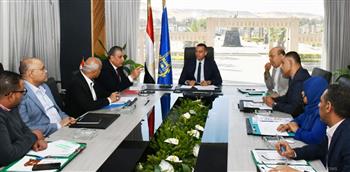   محافظ أسوان: التصالح فى مخالفات البناء أولوية قصوى