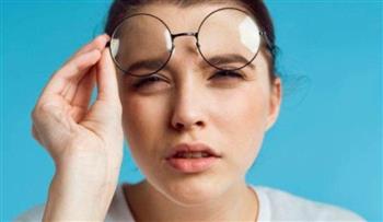   تشوش الرؤية.. متى يكون عرضا عابرا ومتى يحتاج لزيارة طبيب العيون؟