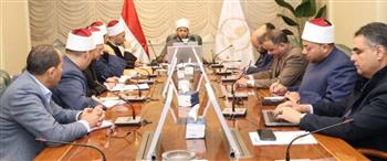   وزير الأوقاف يجتمع بمديري المديريات لمتابعة جهود الوزارة في رمضان 