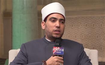   إمام مسجد السيدة زينب: المعتمر في رمضان نال شرف الزمان والمكان