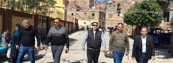رفع كفاءة الشوارع بطهطا تنفيذًا لتوجيهات المحافظ