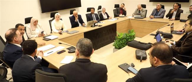 الصحة تبحث تطوير التحول الرقمي وكفاءة قواعد بيانات علاج المواطنين
