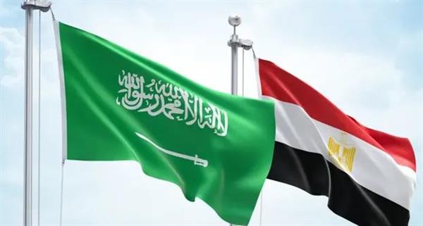مصر والسعودية تؤكدان تعزيز التعاون والتنسيق الإقليمي