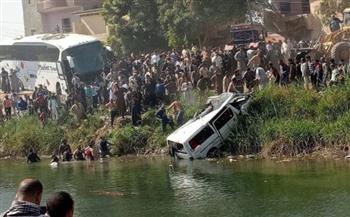   مصرع سائق وإصابة 13 شخصا فى انقلاب سيارة بترعة الرياينة بالأقصر